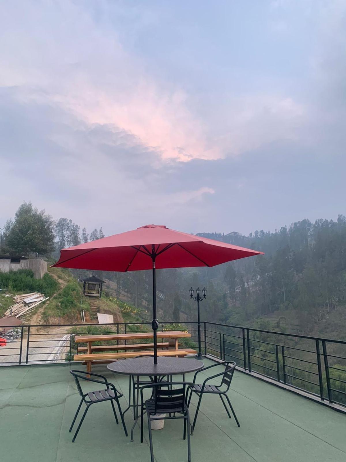 Hotel Nature Bromo And Resort Pasuruan Εξωτερικό φωτογραφία