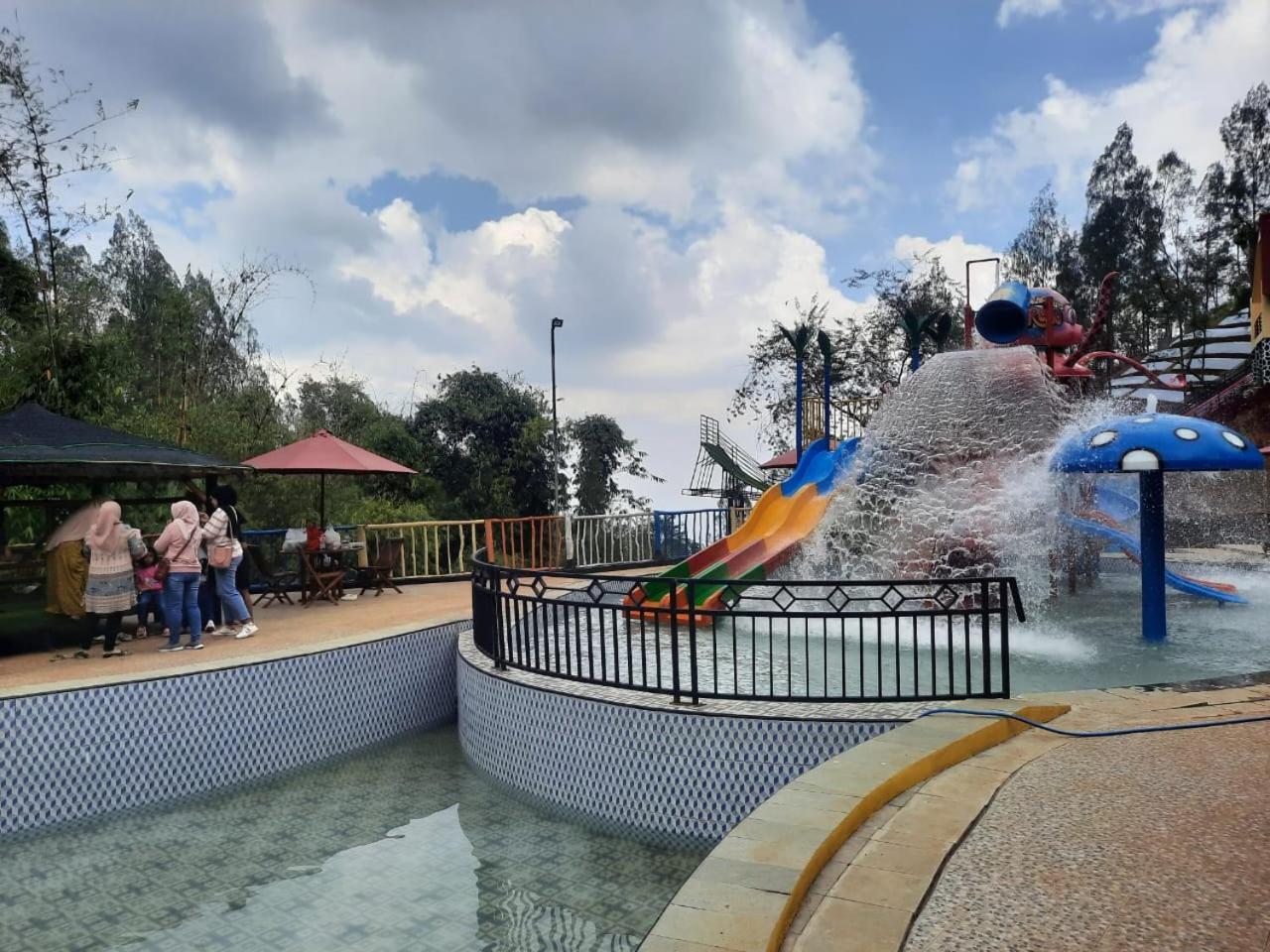 Hotel Nature Bromo And Resort Pasuruan Εξωτερικό φωτογραφία