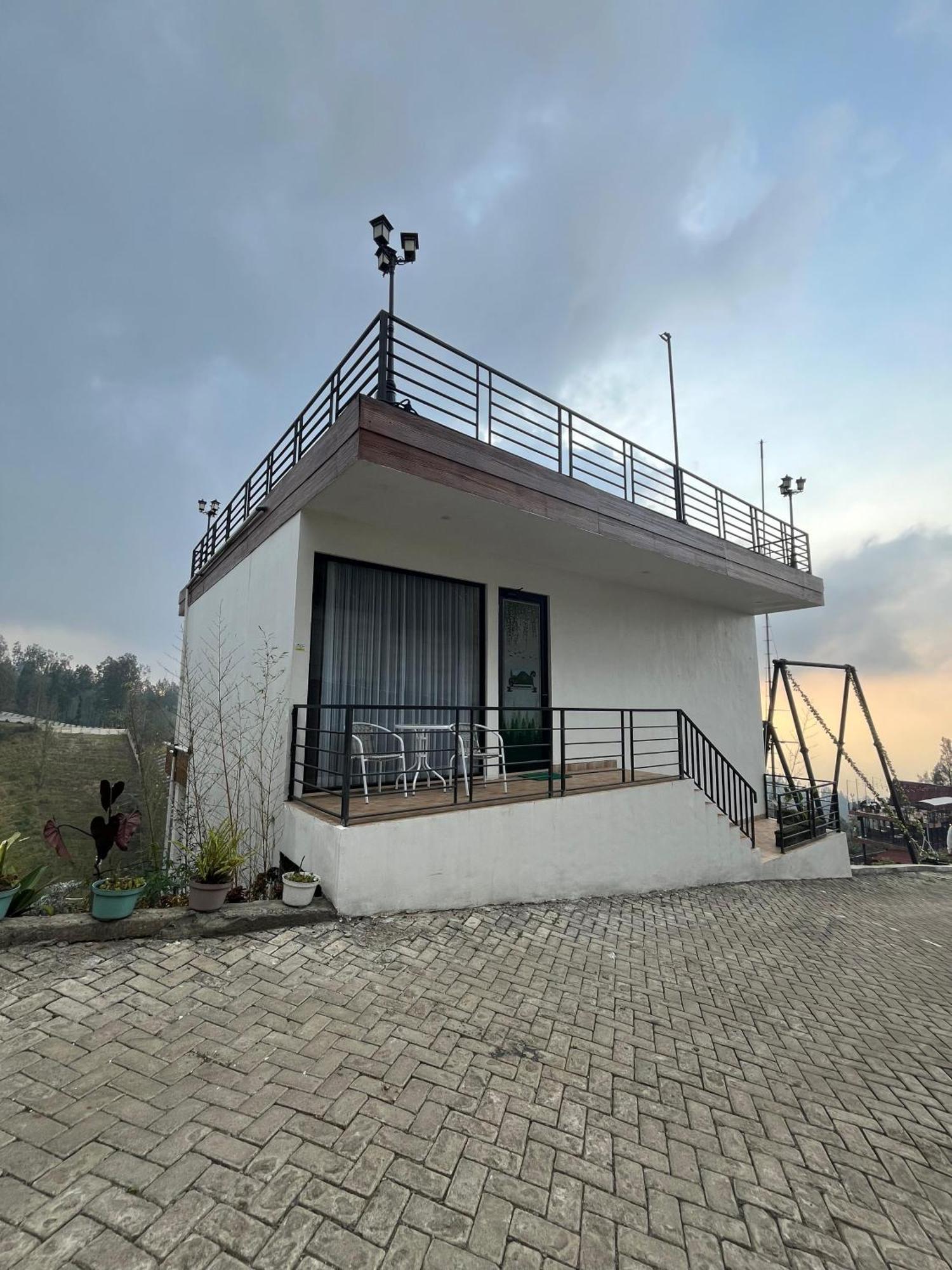 Hotel Nature Bromo And Resort Pasuruan Εξωτερικό φωτογραφία